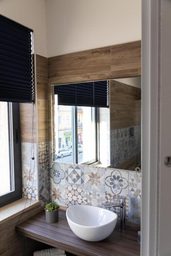 Famalu Apartments Naples Luaran gambar