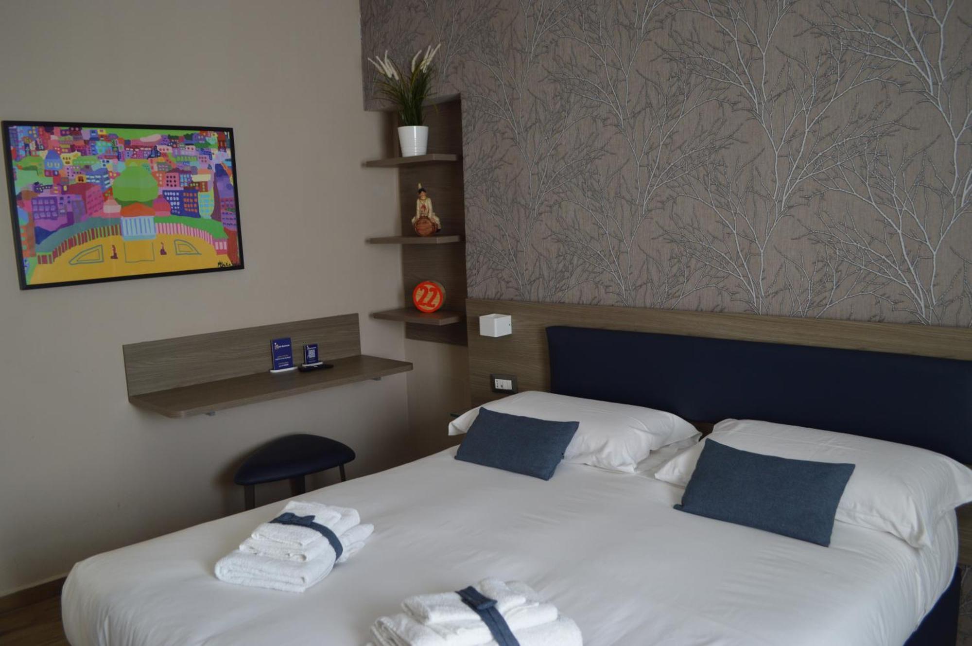 Famalu Apartments Naples Luaran gambar