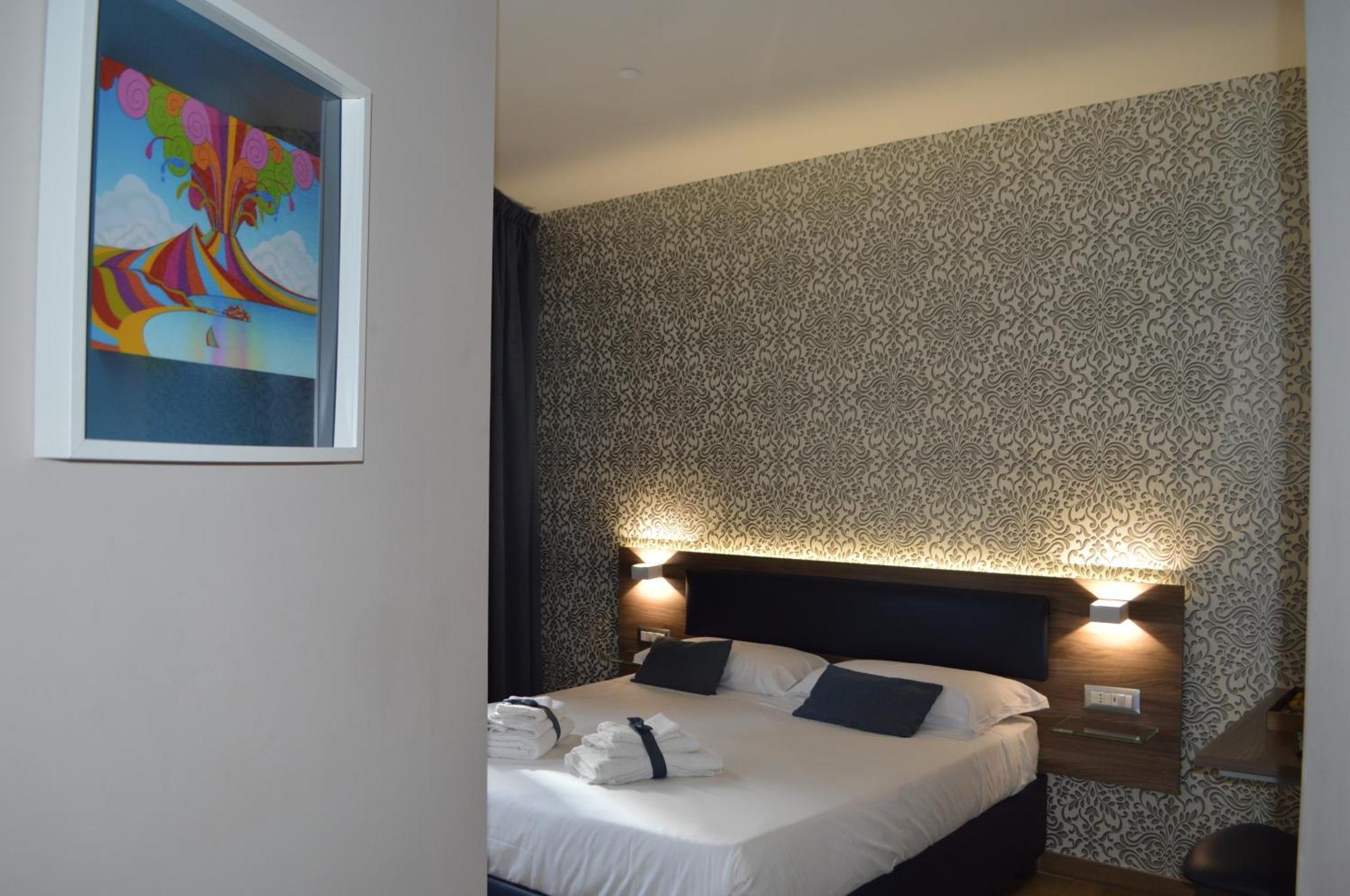 Famalu Apartments Naples Luaran gambar